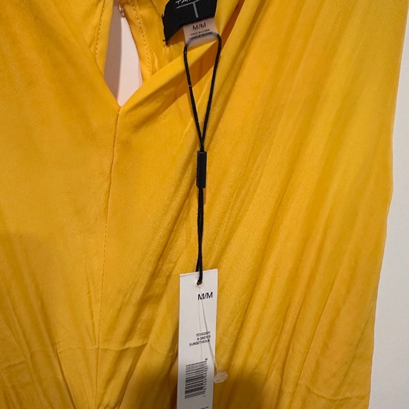 Tahari sun dress - Picture 4 of 4